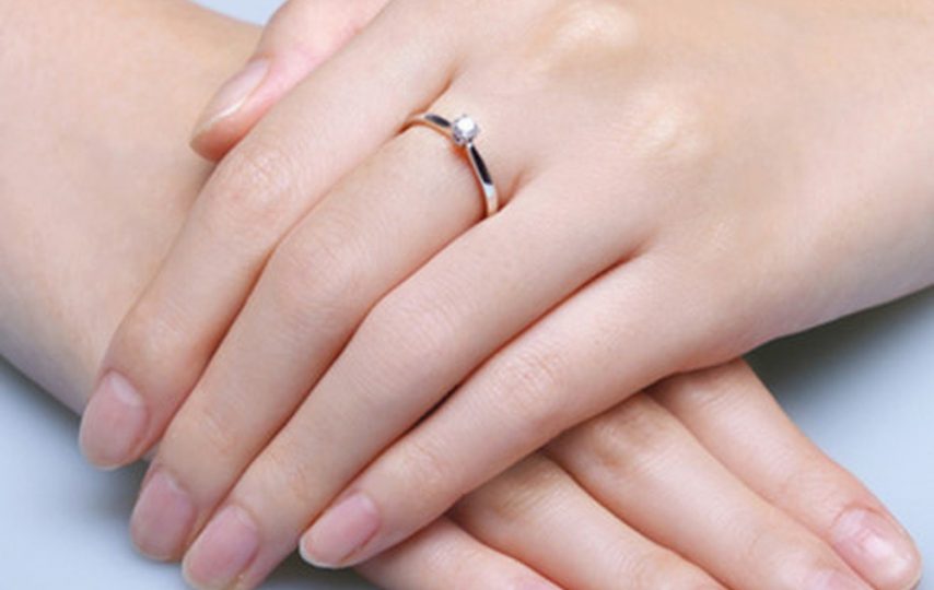 Mơ thấy đeo nhẫn đánh con gì để phát tài?