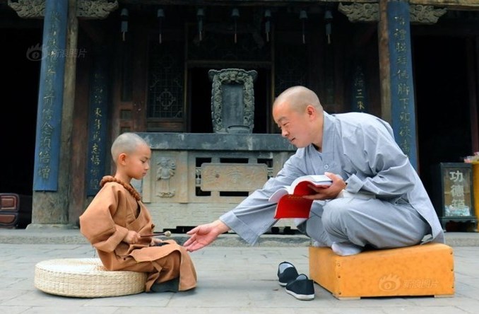 đánh con gì khi mơ thấy sư thầy