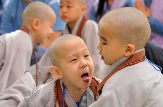 giải mã giấc mơ thấy sư thầy