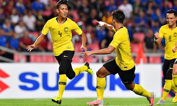 Cầu thủ không mặc quần lót sẽ bị xử lý ra sao?