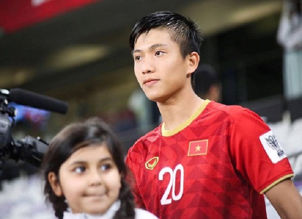 Cầu thủ Văn Đức 