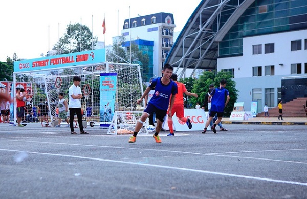 bóng đá đường phố