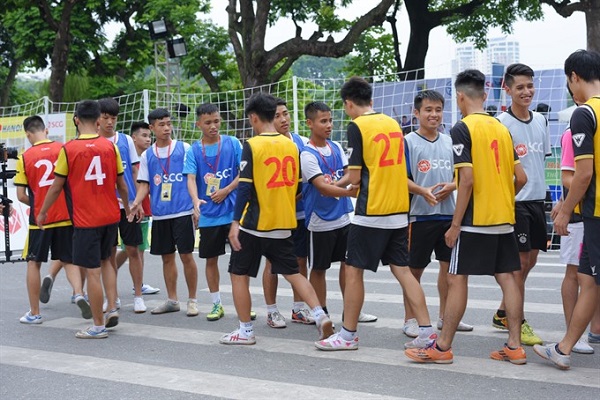 Kỹ thuật bóng đá đường phố 