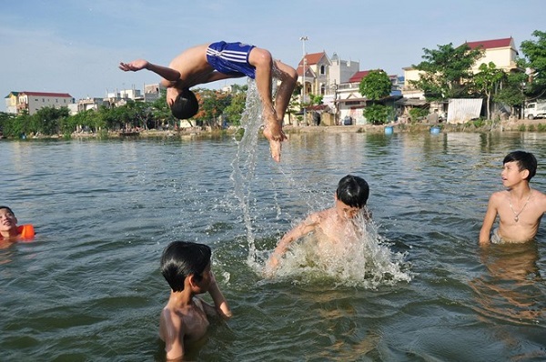 Mơ thấy tắm sông